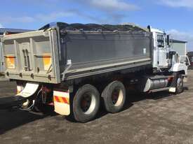 truck and tipper  - picture2' - Click to enlarge