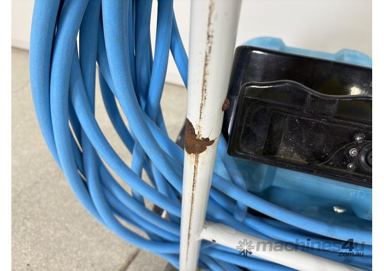 Robotek Robo Pro30 Pool Cleaner (Ex-Council)