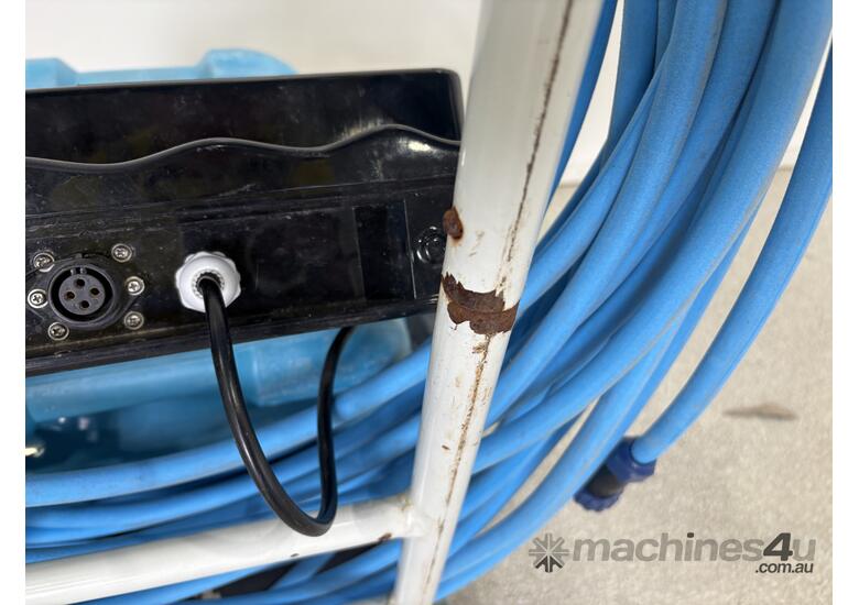 Robotek Robo Pro30 Pool Cleaner (Ex-Council)