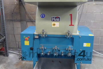 300mm x 600mm Opening Granulators