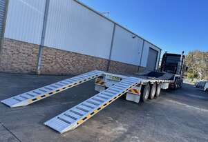 5.5m - 8Tonne Heavy Duty Steel Track,Rubber Pads on steel,Rubber Track & Rubber Tyre Machinery Loadi