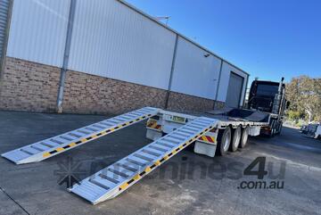 5.5m - 8Tonne Heavy Duty Steel Track,Rubber Pads on steel,Rubber Track & Rubber Tyre Machinery Loadi