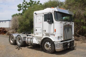 Kenworth 2003   K104