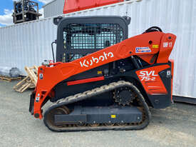 Kubota SVL75-2 Skid Steer Loader - picture0' - Click to enlarge