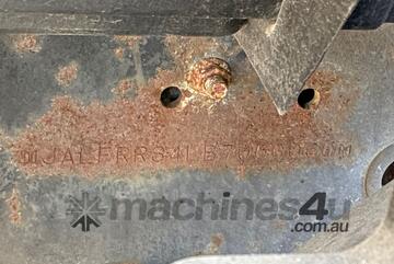 Isuzu 2011   FRR600 Table Top