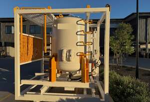 Fully Refurbished 1 off 3 Tonne Blast Pot with 2 off 3-Way Thompson Valves