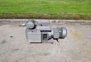 Oil Free Rotary Vane Vacuum Pump - 7.5kW - Becker VTLF