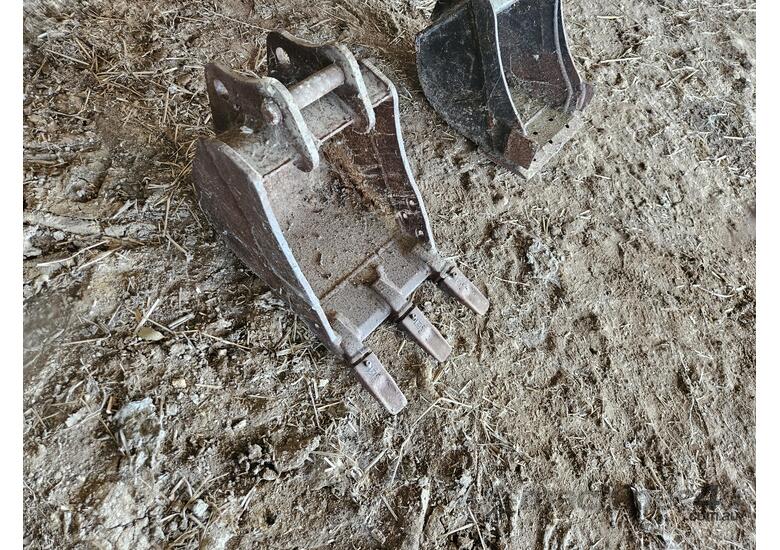 2005 Bobcat 322G Mini Excavator And Trailer