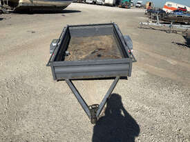 Unknown Single Axle Box Trailer - picture2' - Click to enlarge
