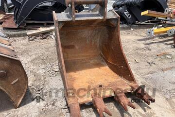 Oz 900 mm GP Bucket to fit SY265C Excavator