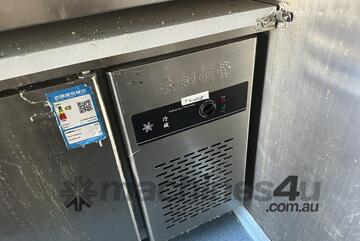 2021 Food Van TK-666 Dual-Axle Catering Trailer