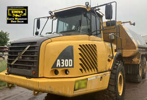 2005 Volvo A30D Moxy Water Truck, E.M.U.S MS1193