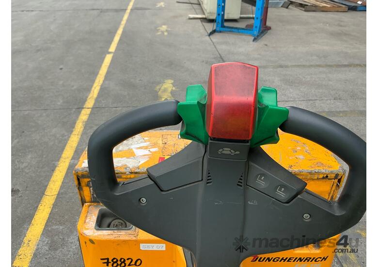 2011 Jungheinrich EJE116 Electric Pallet Jack