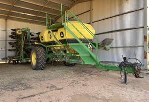 John Deere 1910 430bu & 1870 56ft