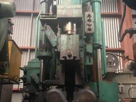 USED - Archer - Vertical Bending Machine - picture0' - Click to enlarge