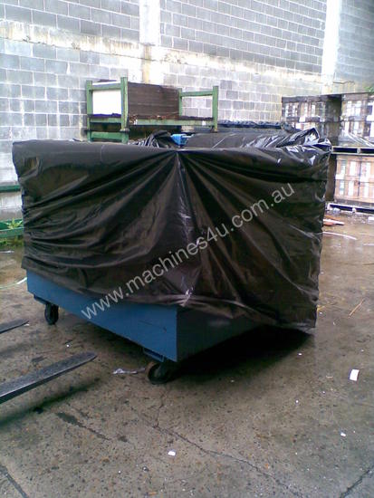 caption New Disposable Black Bin Liner Bags