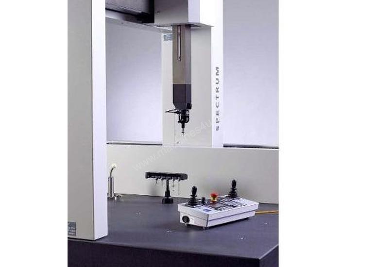 caption SPECTRUM II CMM