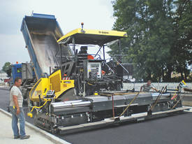 Bomag BF800C - Pavers - picture2' - Click to enlarge