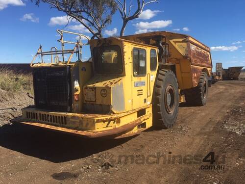 caption 2000 ATLAS COPCO MT420 Mine truck