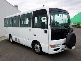 2000 Nissan Civilian 17 Seater / Wheelchair Bus - picture2' - Click to enlarge