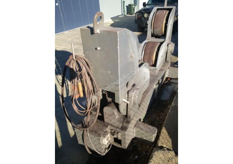 caption Methods 40,000T Pipe Welding Rotator