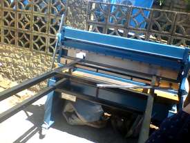 3 in 1 pressbrake guillotine and curving rolls - picture0' - Click to enlarge