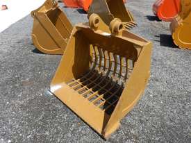 1000mm Skeleton Bucket to suit CAT 312 / 313 - picture0' - Click to enlarge