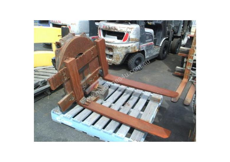 Used CASCADE 360 DEGREE ROTATOR Forklift Tynes in , Listed on Machines4u
