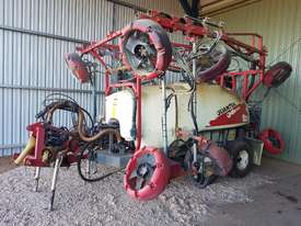  3 ROW VINEYARD SPRAYER - picture0' - Click to enlarge