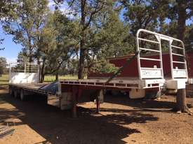 Lusty  Convertible Trailer - picture0' - Click to enlarge