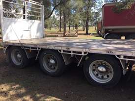Lusty  Convertible Trailer - picture2' - Click to enlarge