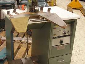 Hirst SST-1 micro spot welder - picture0' - Click to enlarge