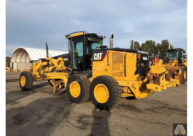 caption 2008 CATERPILLAR 140M MOTOR GRADER