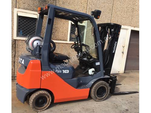 Toyota Container Mast Forklift
