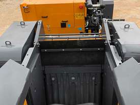 Tesab 700i Mobile Jaw Crusher - picture1' - Click to enlarge