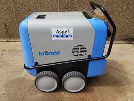 Kranzle -Therm 895/1, 415v 3 Phase Pressure Cleaner - picture2' - Click to enlarge