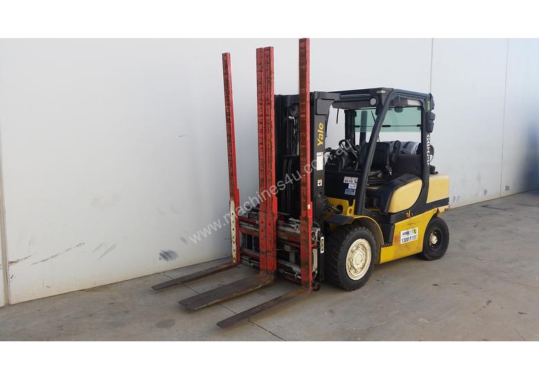 caption 2.6T Diesel Counterbalance Forklift