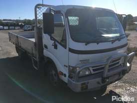 2011 Hino 300 616 - picture0' - Click to enlarge