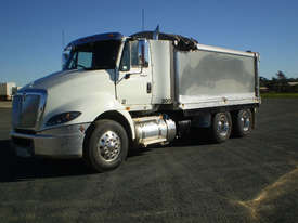 International Prostar Tipper Truck - picture1' - Click to enlarge