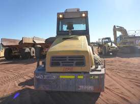 2007 XCMG XS120PD Articulated Grid Vibratory Roller (RL01) - picture2' - Click to enlarge