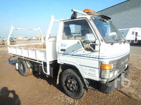TOYOTA DYNA Tipper Truck (S/A) - picture0' - Click to enlarge