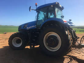 New Holland T8.300 FWA/4WD Tractor - picture2' - Click to enlarge