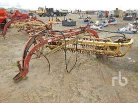 NEW HOLLAND SUPER 56 Hay Rake - picture0' - Click to enlarge