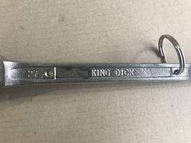 King Dick Scaffold Podger Ratchet Spanner Wrench 27mm x 32mm Riggers Tools RRP2732 - picture0' - Click to enlarge