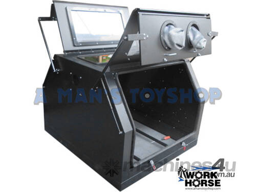 SANDBLASTER DUAL STATION CABINET 2 PEDAL