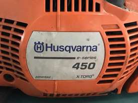 Husqvarna 450 X-torq - picture2' - Click to enlarge