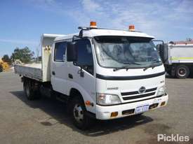 2010 Hino 300 816 - picture0' - Click to enlarge