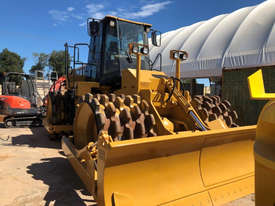 Caterpillar 825H Compactor Roller/Compacting - picture0' - Click to enlarge