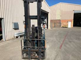 Toyota 7FBE18 Electric Forklift  - picture1' - Click to enlarge