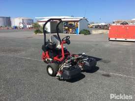 2014 Toro Greensmaster 3300 TriFlex - picture0' - Click to enlarge